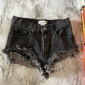 💎SOLD - GLAMOROUS SHORTS